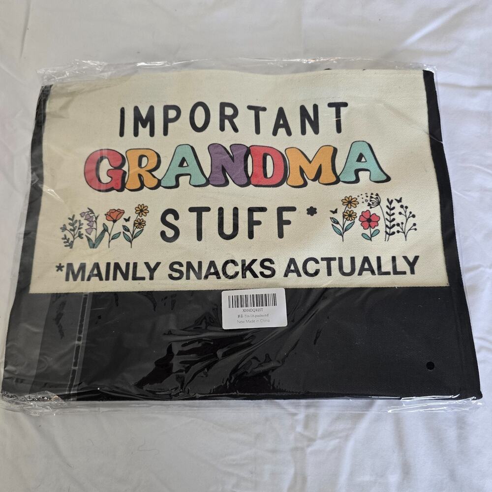 Canvas Tote Important Grandma Stuff Mainly Snacks Actually 14" x 12" x 3" New